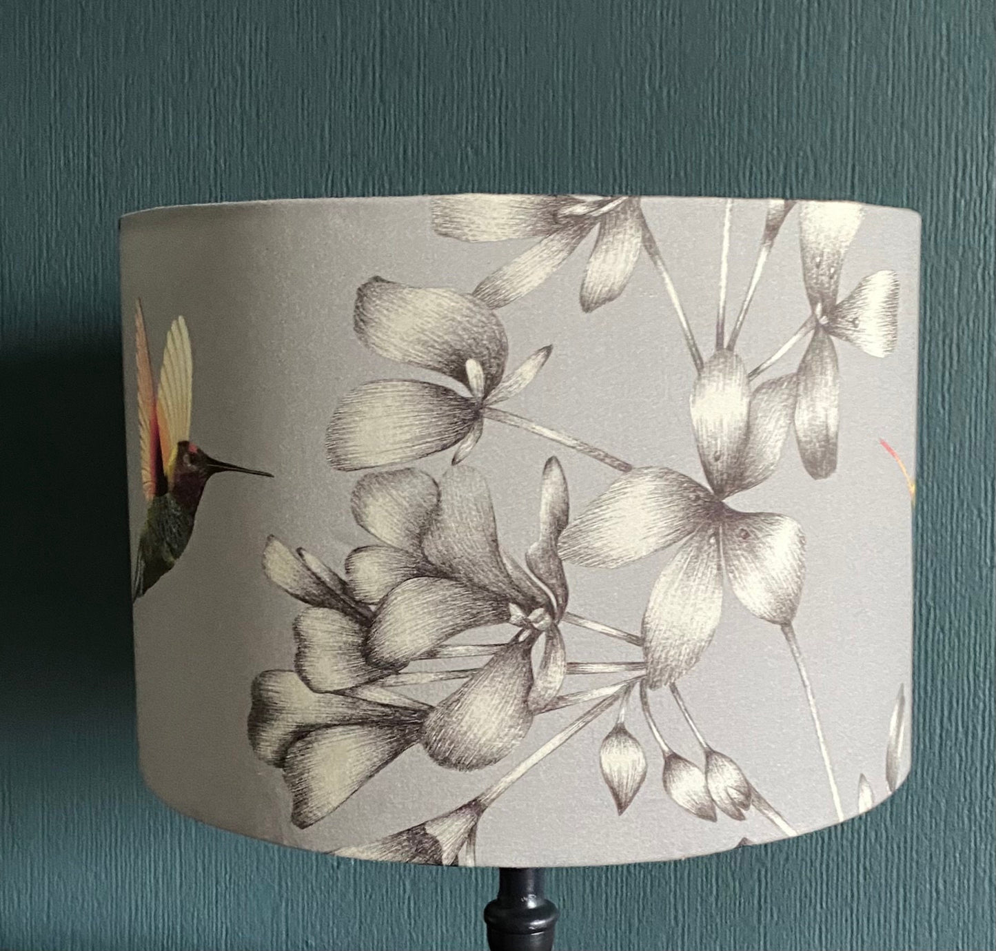 Humming Lampshade