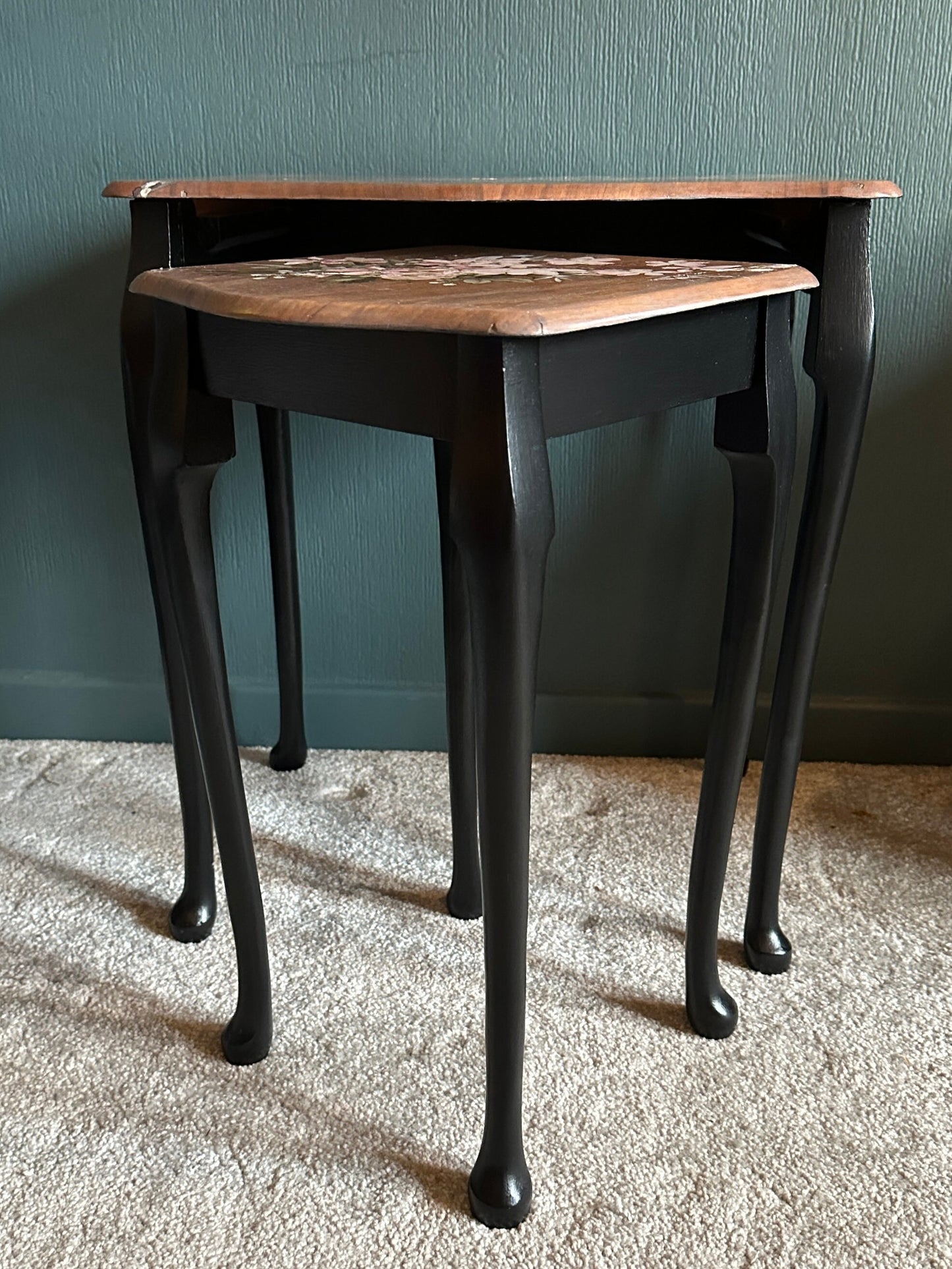 Nest of tables, vintage tables, painted side table, painted vintage furniture, vintage home style, vintage home decor, vintage nest table