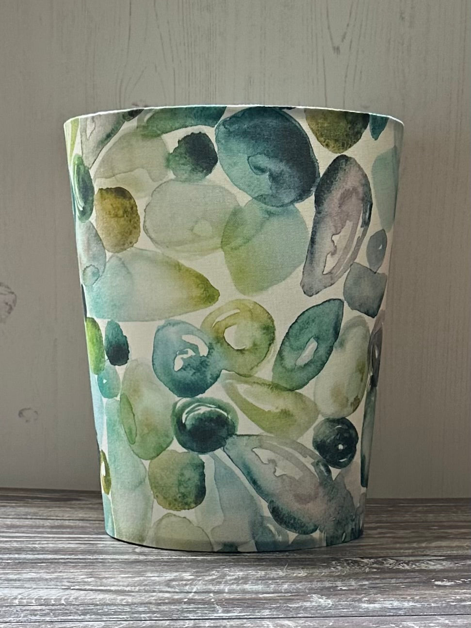 Paper bin in Pebbles